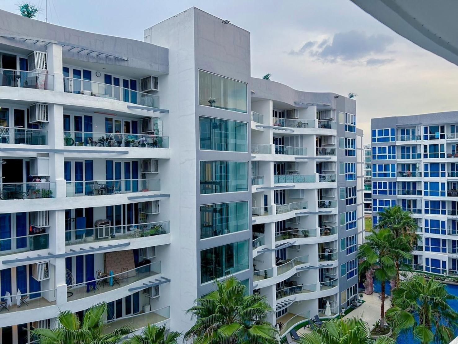 Grand Avenue Residence Condominium Pattaja Kültér fotó